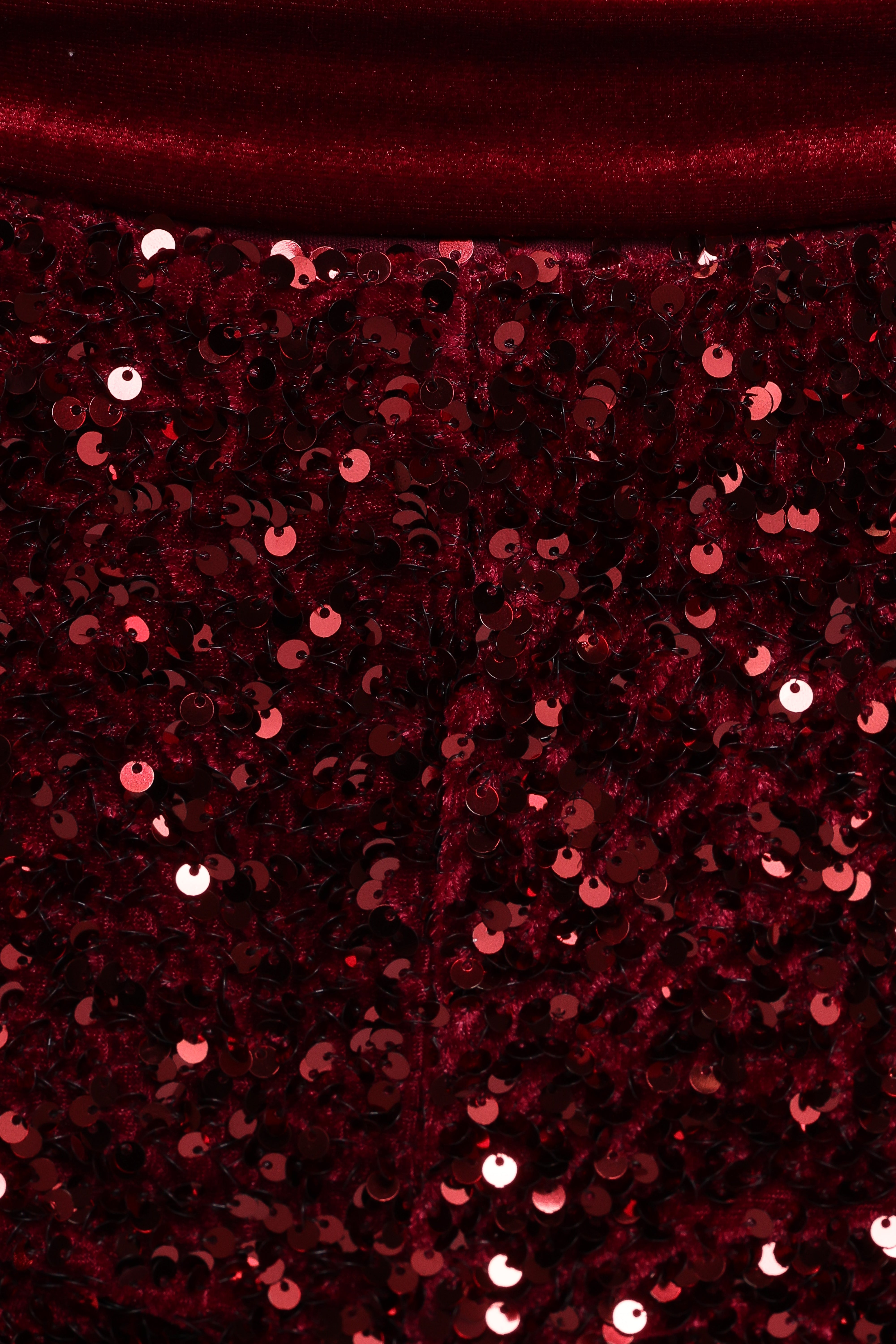 Scarlette Sequins Short - Burgundy